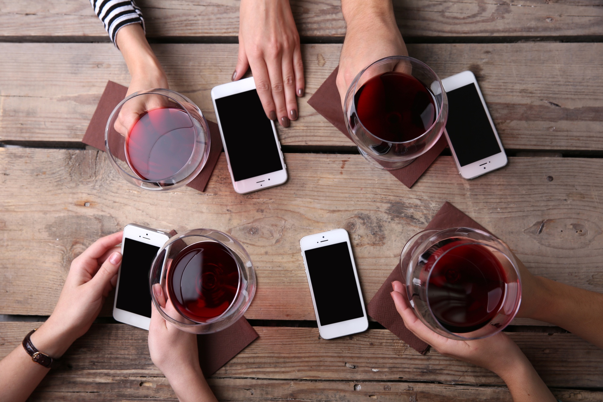 I 5 benefici che un bicchiere di vino e l’Inbound Marketing hanno in comune